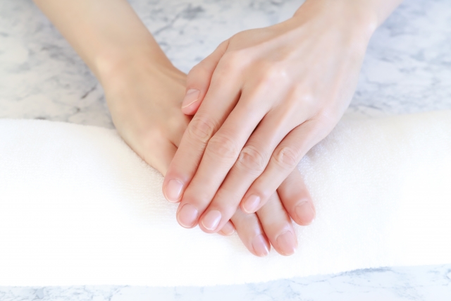 サロンジェルネイル