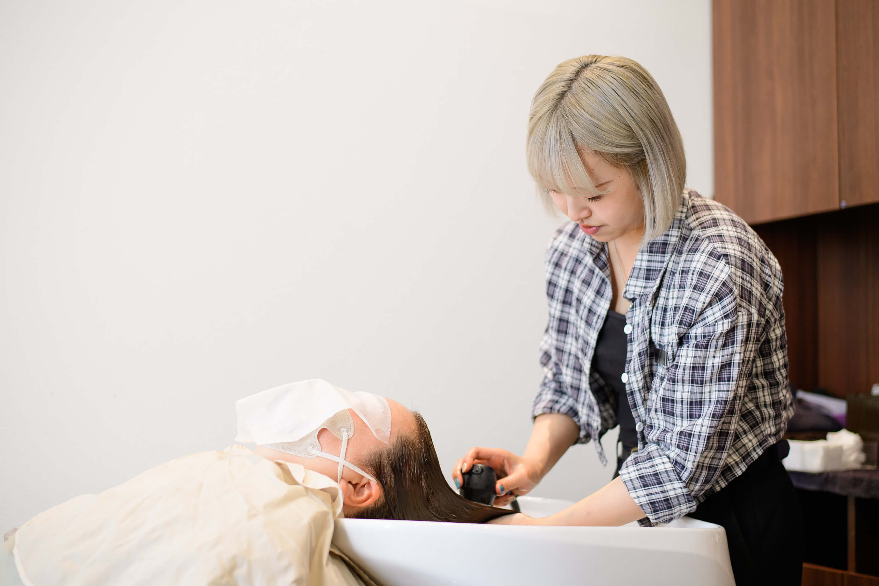 SALON TOUR
